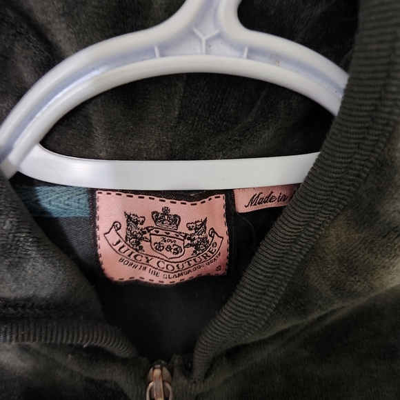 COPY - COPY - Juicy couture sweater - Picture 2 of 4